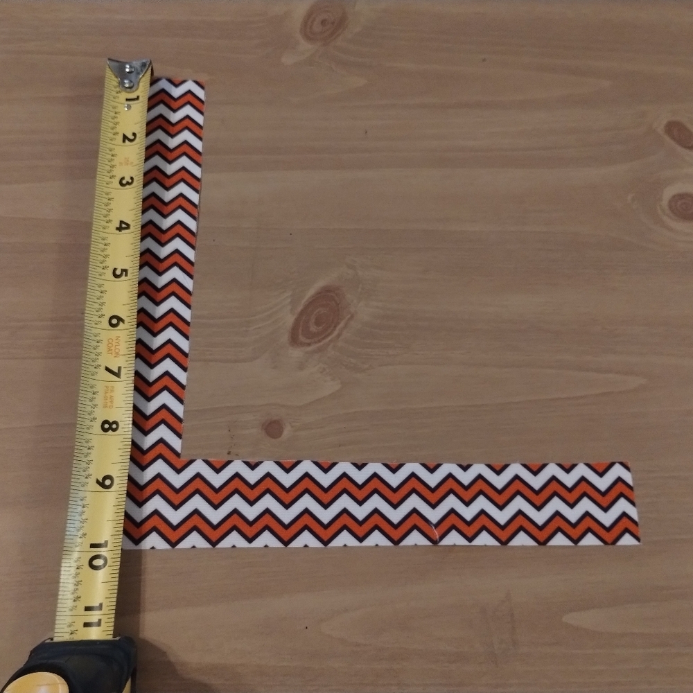 Halloween Fabric Scrap Lot 14pc Quilting Strips Pumpkin Chevron Craft - Picture 5 of 7